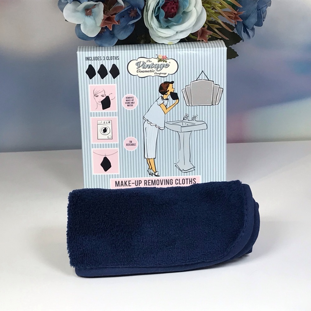 The Vintage Cosmetic Company Make-Up Removing Cloths 3 Piece Set Navy Blue *BNIB